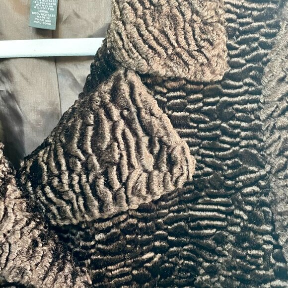 INC Faux Fur Curly Lamb Jacket Chocolate Brown Women's Medium Mob Wife Vegan - Picture 5 of 13